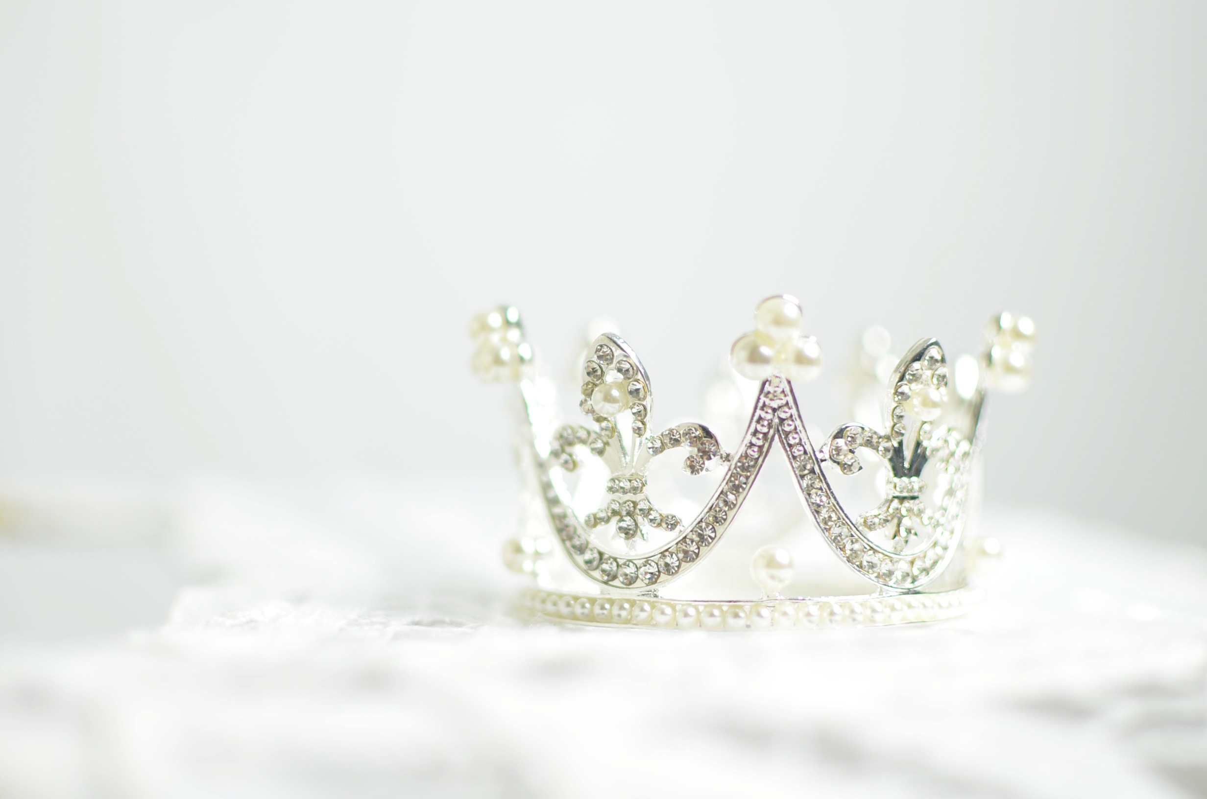 The Spiritual Symbolism of a Crown: Connecting to Divine Authority and Inner Strength